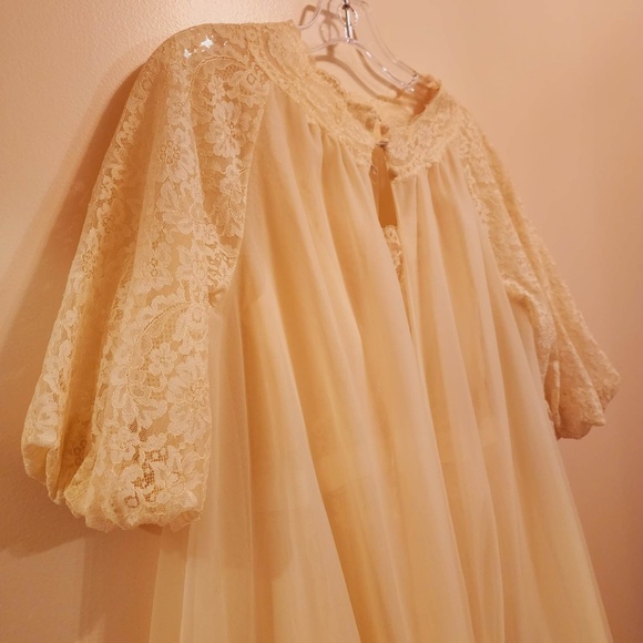 Vintage 60s 2pc Vanity Fair Peignoir Set Knee Length Nylon Chiffon Gown/Robe 32 - Picture 2 of 13